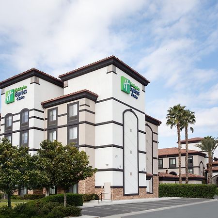 Holiday Inn Express Ontario By Ihg Creekside Exterior foto