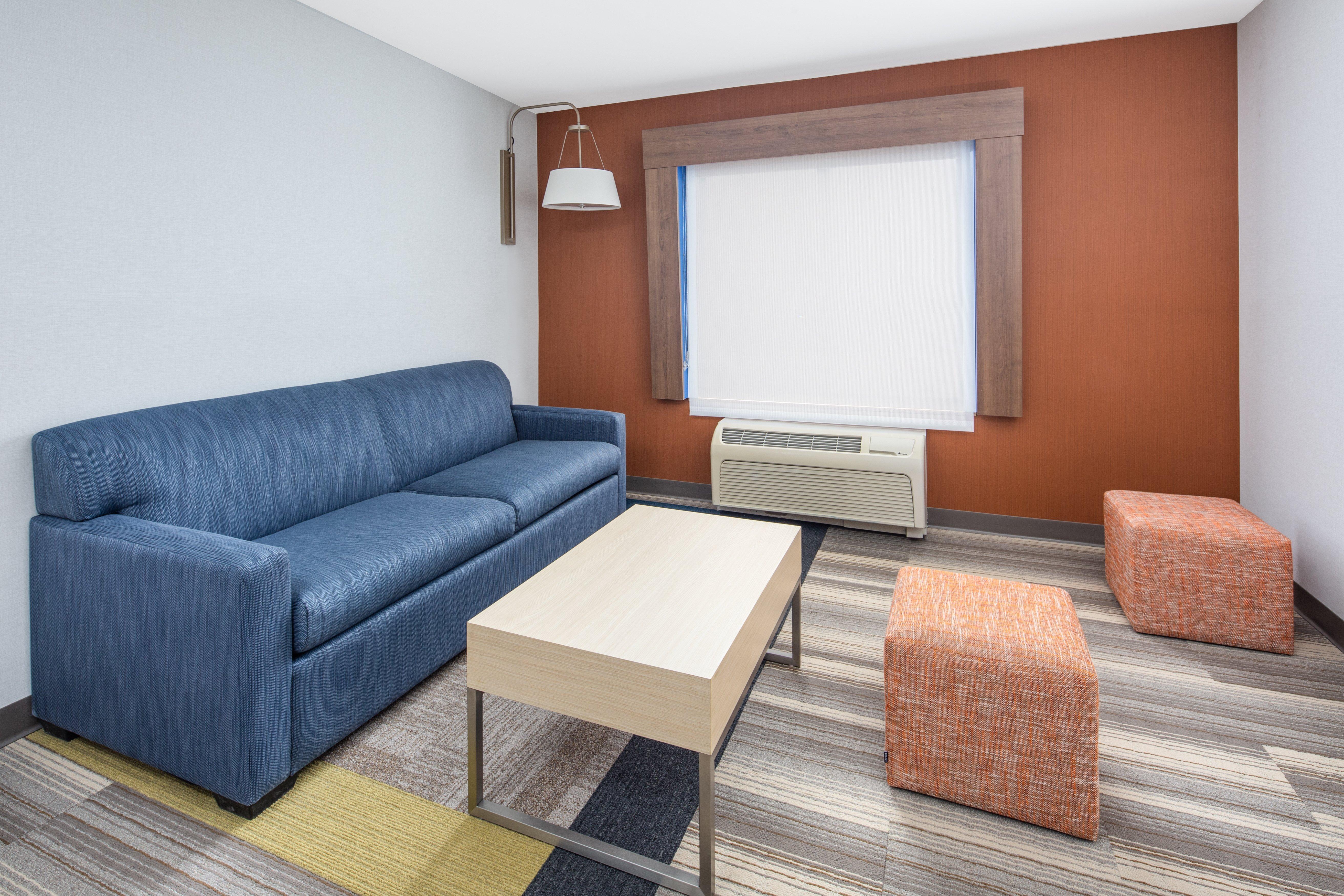 Holiday Inn Express Ontario By Ihg Creekside Exterior foto