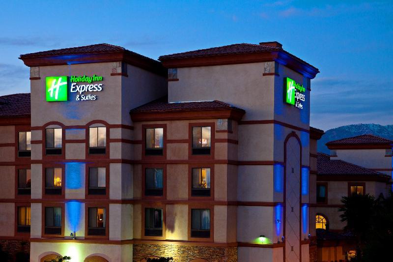 Holiday Inn Express Ontario By Ihg Creekside Exterior foto